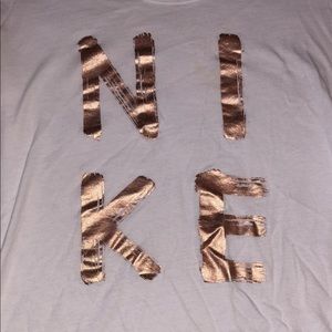 Nike tshirt